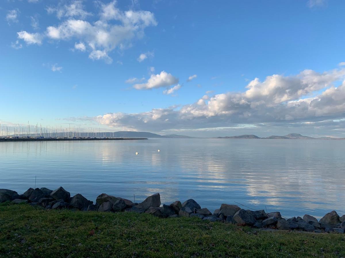 Topart Apartman I Balatonfenyves Exteriör bild
