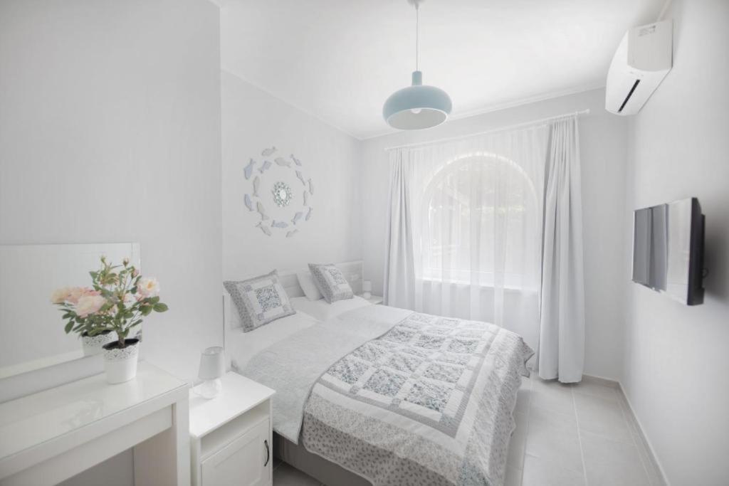 Topart Apartman I Balatonfenyves Exteriör bild
