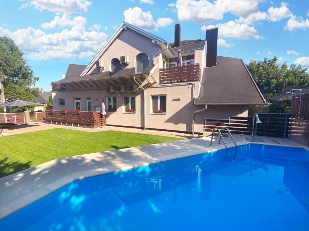 Topart Apartman I Balatonfenyves Exteriör bild