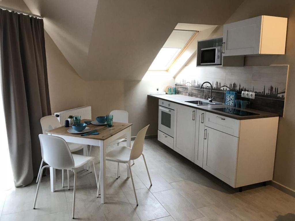Topart Apartman I Balatonfenyves Exteriör bild